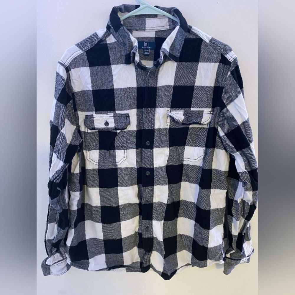 Just a flannel, I didn't really wear it cause it didn't suit me.